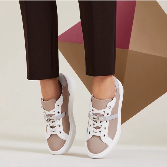 スニーカー HERMES | Women Classic Kelly buckle calfskin Day sneaker Day sneaker | Hermès USA